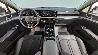 KIA K5  3 GENERATION 2.0 LPi () 2024