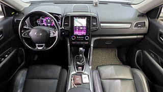SAMSUNG QM6 2020