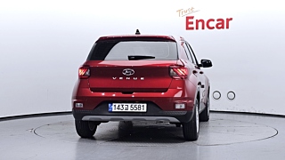 HYUNDAI VENUE 2023