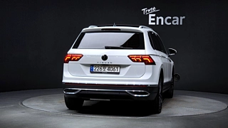 VOLKSWAGEN TIGUAN 2022