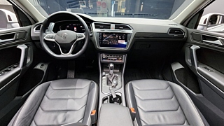 VOLKSWAGEN TIGUAN 2022