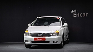 KIA CARNIVAL R 2012
