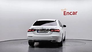 MERCEDES BENZ E-CLASS W213  E350 4MATIC Avantgarde 2022