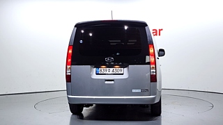 HYUNDAI STARIA 2023