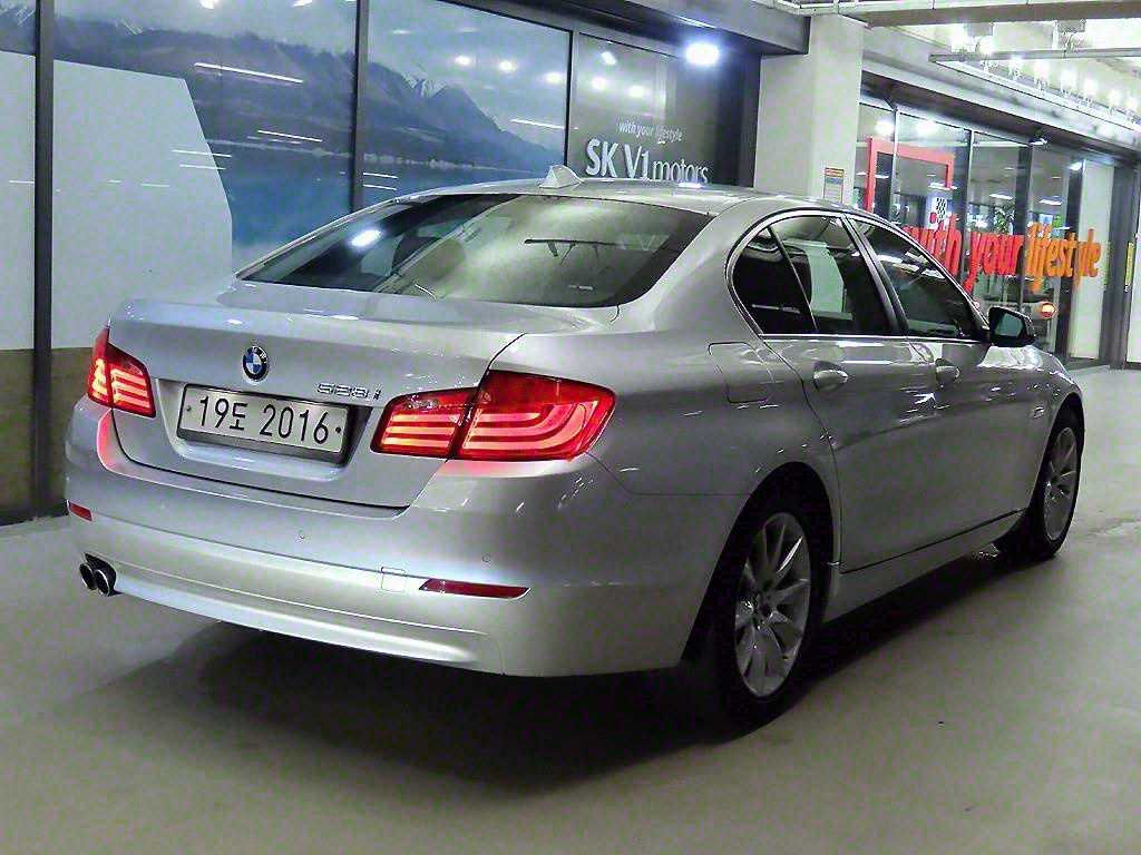 BMW 5-SERIES F10 2013