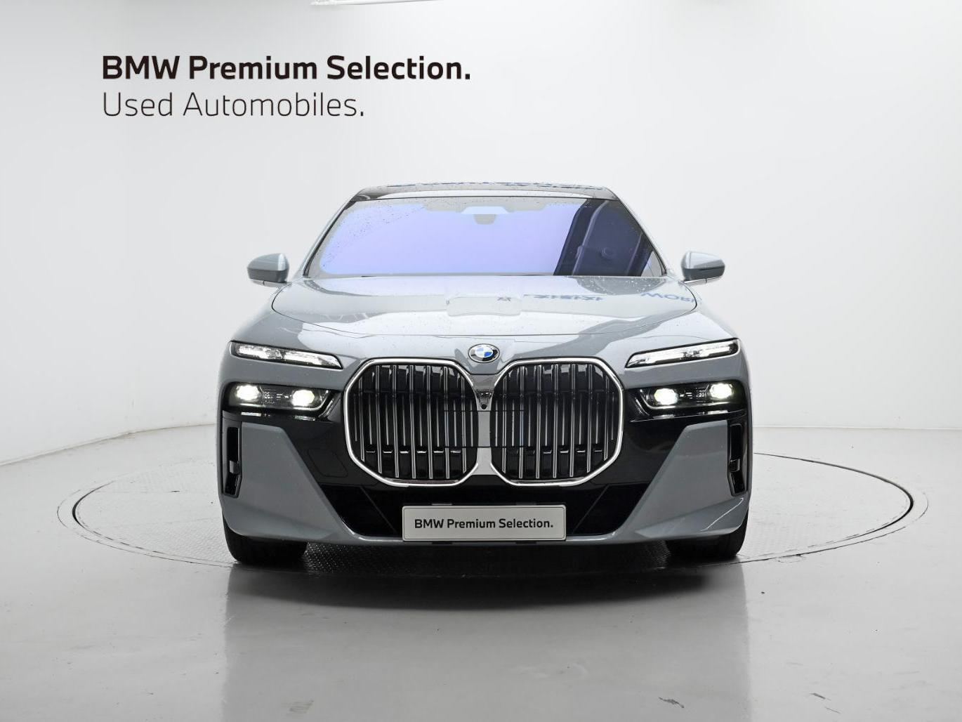 BMW 7-SERIES G70 2024