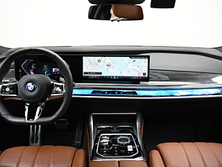 BMW 7-SERIES G70 2024