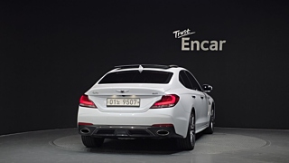 GENESIS G70 2018