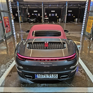 PORSCHE 911 992 2024