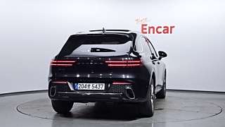 GENESIS GV70 2023