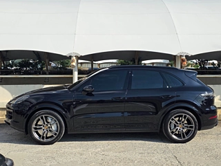 PORSCHE CAYENNE PO536 2020