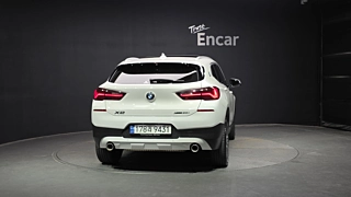 BMW X2 F39 F39  xDrive20i Erd Van Tizzy 2022