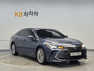 TOYOTA AVALON 2019