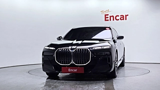 BMW 7-SERIES G70 2024
