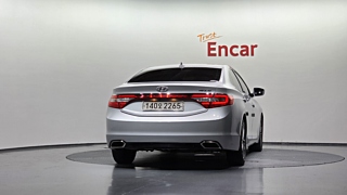 HYUNDAI GRANDEUR HG 2016