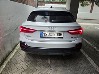 AUDI Q3 F3 2022