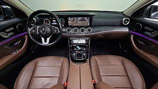 MERCEDES BENZ E-CLASS W213  E220d Avantgarde 2020