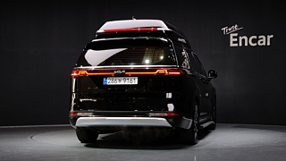 KIA CARNIVAL 2023