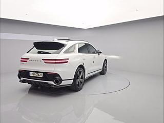 GENESIS GV70 2021