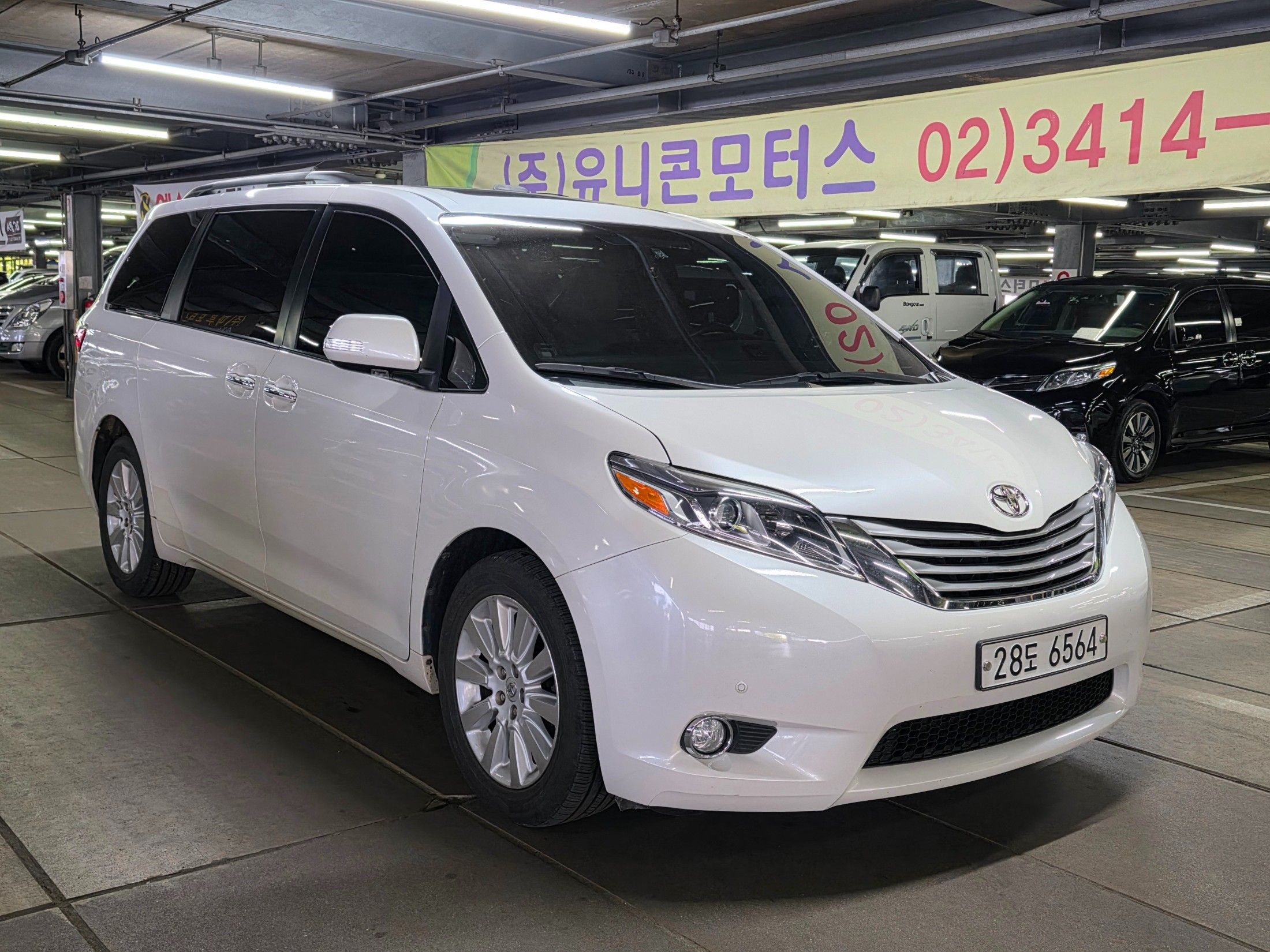 TOYOTA SIENNA 2015