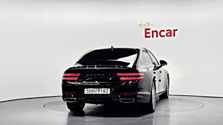 GENESIS G80 RG3 2023