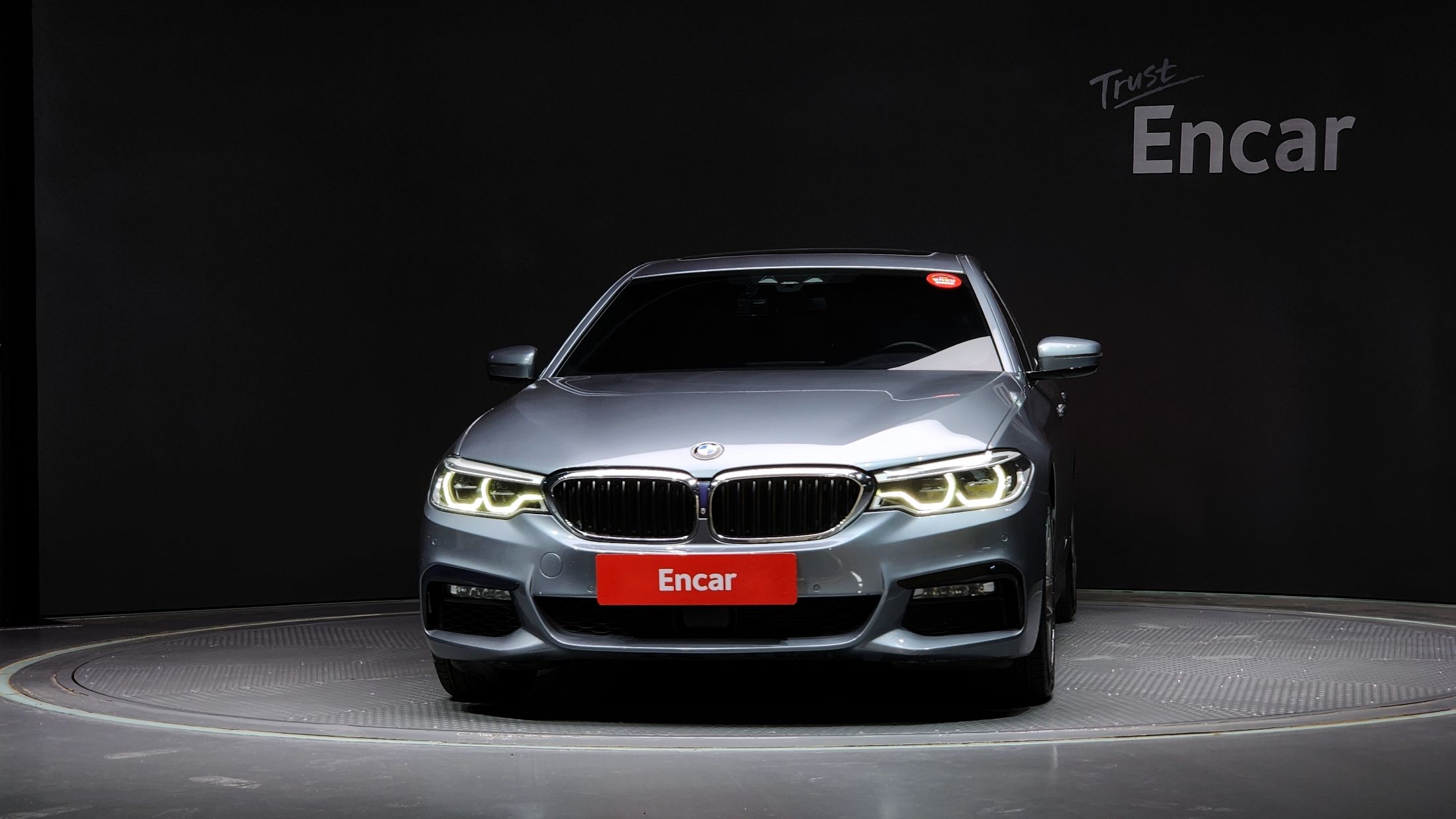 BMW 5-SERIES G30 2017