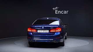 BMW 5-SERIES G30 2018