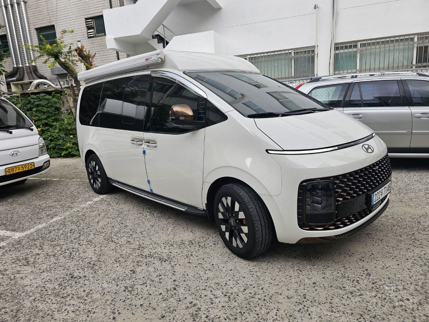 HYUNDAI STARIA 2024