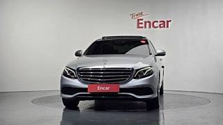 MERCEDES BENZ E-CLASS W213 2019