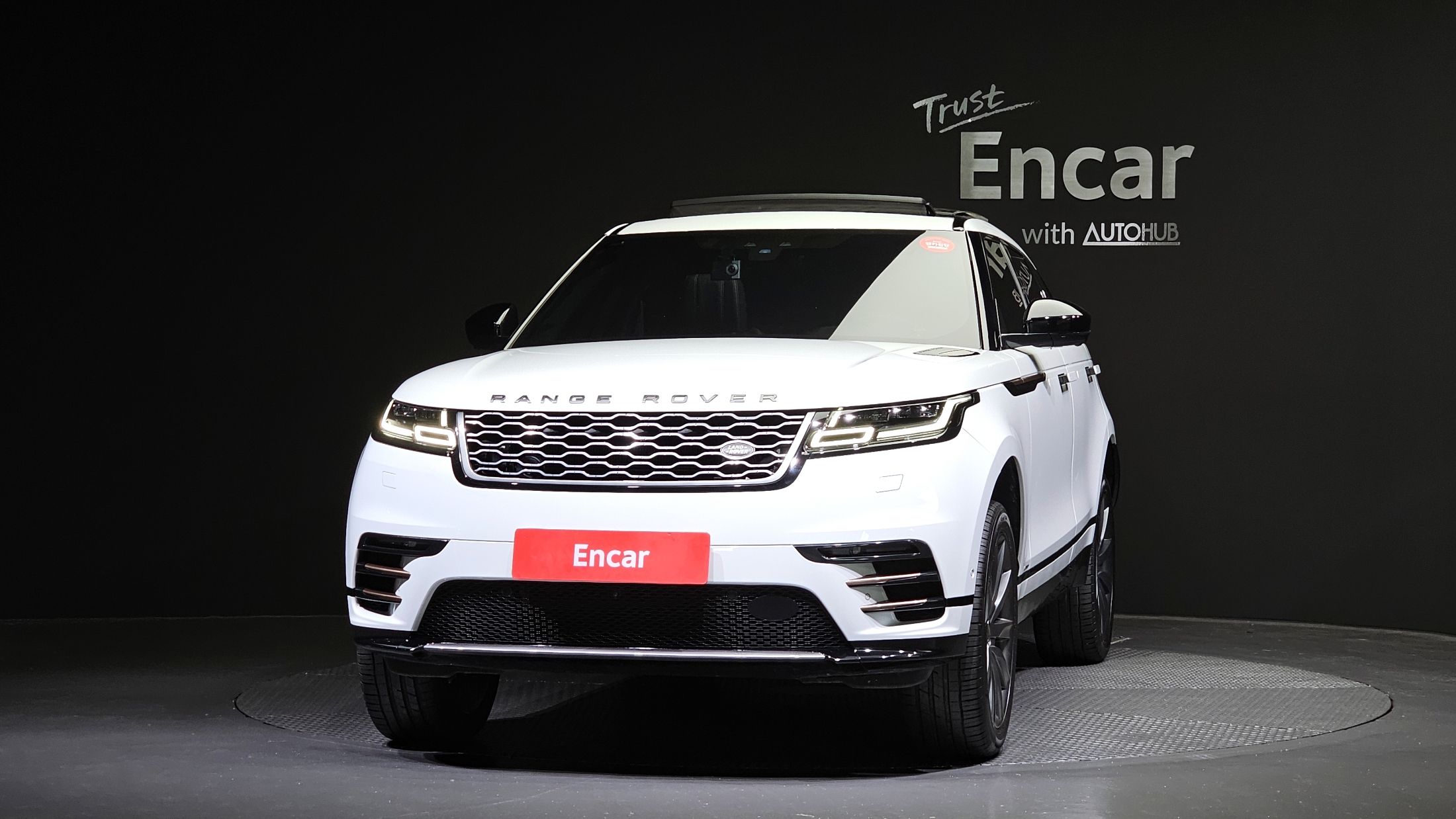 LAND ROVER RANGE ROVER VELAR 2018