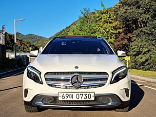 MERCEDES BENZ GLA-CLASS X156 2016