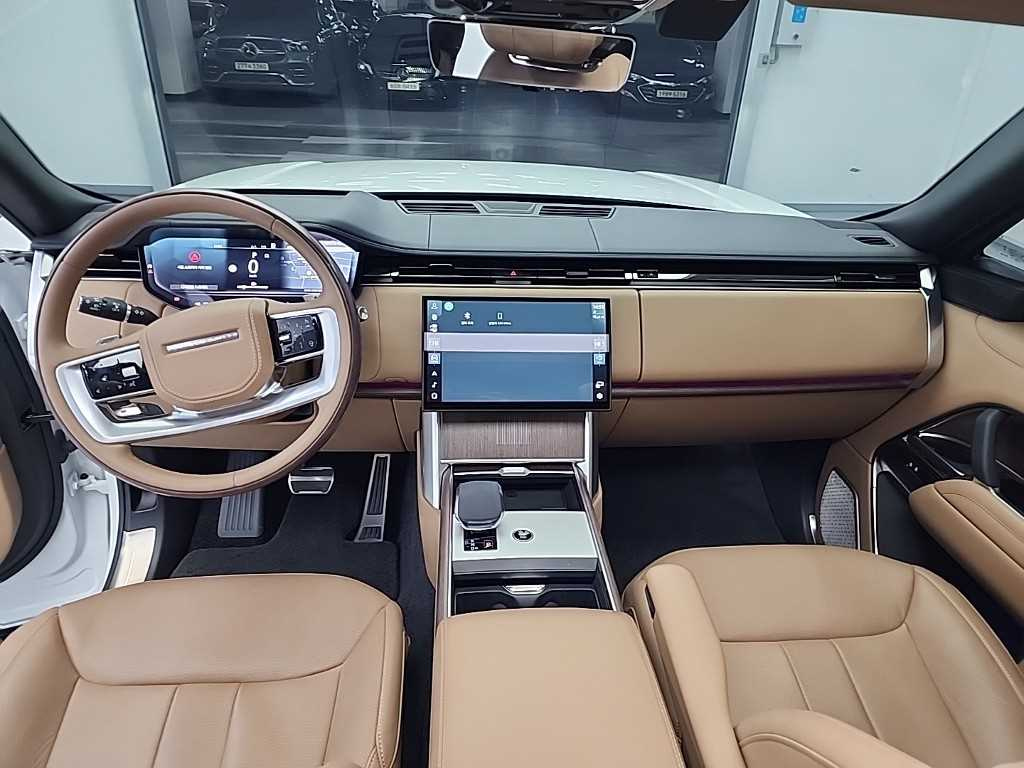LAND ROVER RANGE ROVER 2024