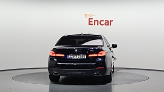 BMW 5-SERIES G30 2023