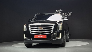 CADILLAC ESCALADE 2017