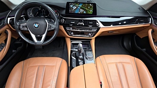 BMW 5-SERIES G30 2018
