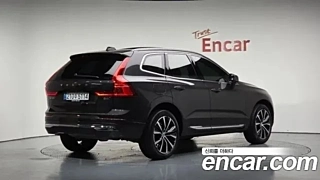 VOLVO XC60 2024