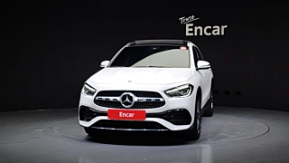 MERCEDES BENZ GLA-CLASS H247 2020