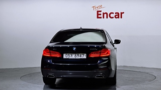 BMW 5-SERIES G30 2018