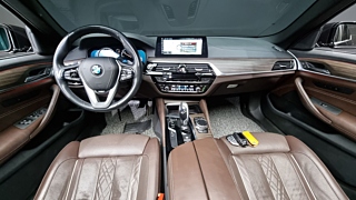 BMW 5-SERIES G30 2018