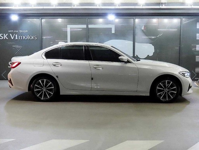 BMW 3-SERIES G20 2019