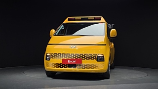HYUNDAI STARIA 2023
