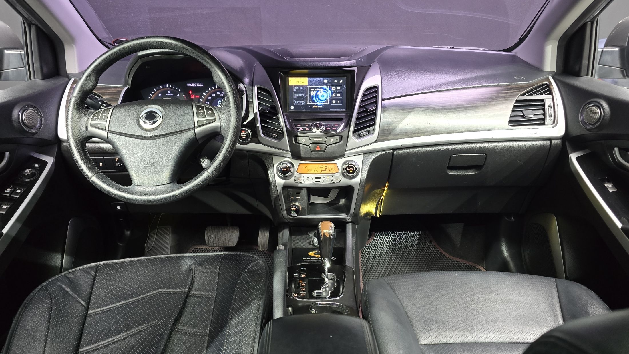 SSANGYONG KORANDO C 2014