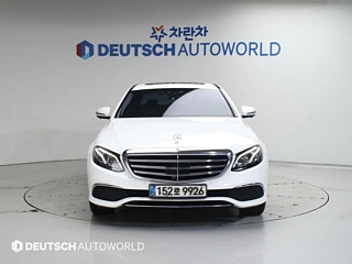 MERCEDES BENZ E-CLASS W213 2020
