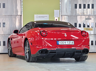 FERRARI CALIFORNIA 2016