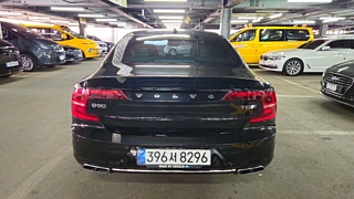 VOLVO S90 2020
