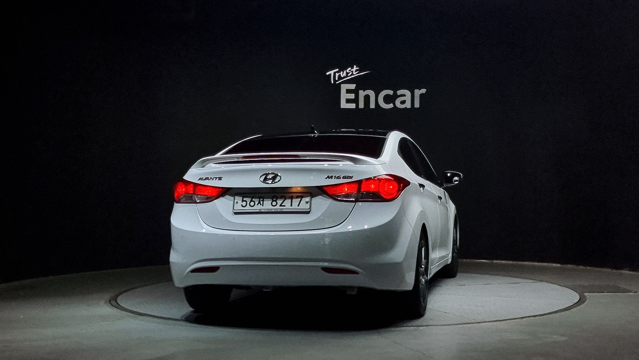 HYUNDAI AVANTE MD 2011