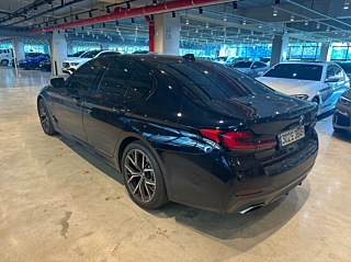 BMW 5-SERIES G30 2021