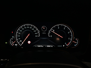 BMW 5-SERIES G30 2017