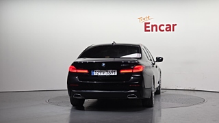 BMW 5-SERIES G30 2023