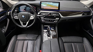 BMW 5-SERIES G30 2023